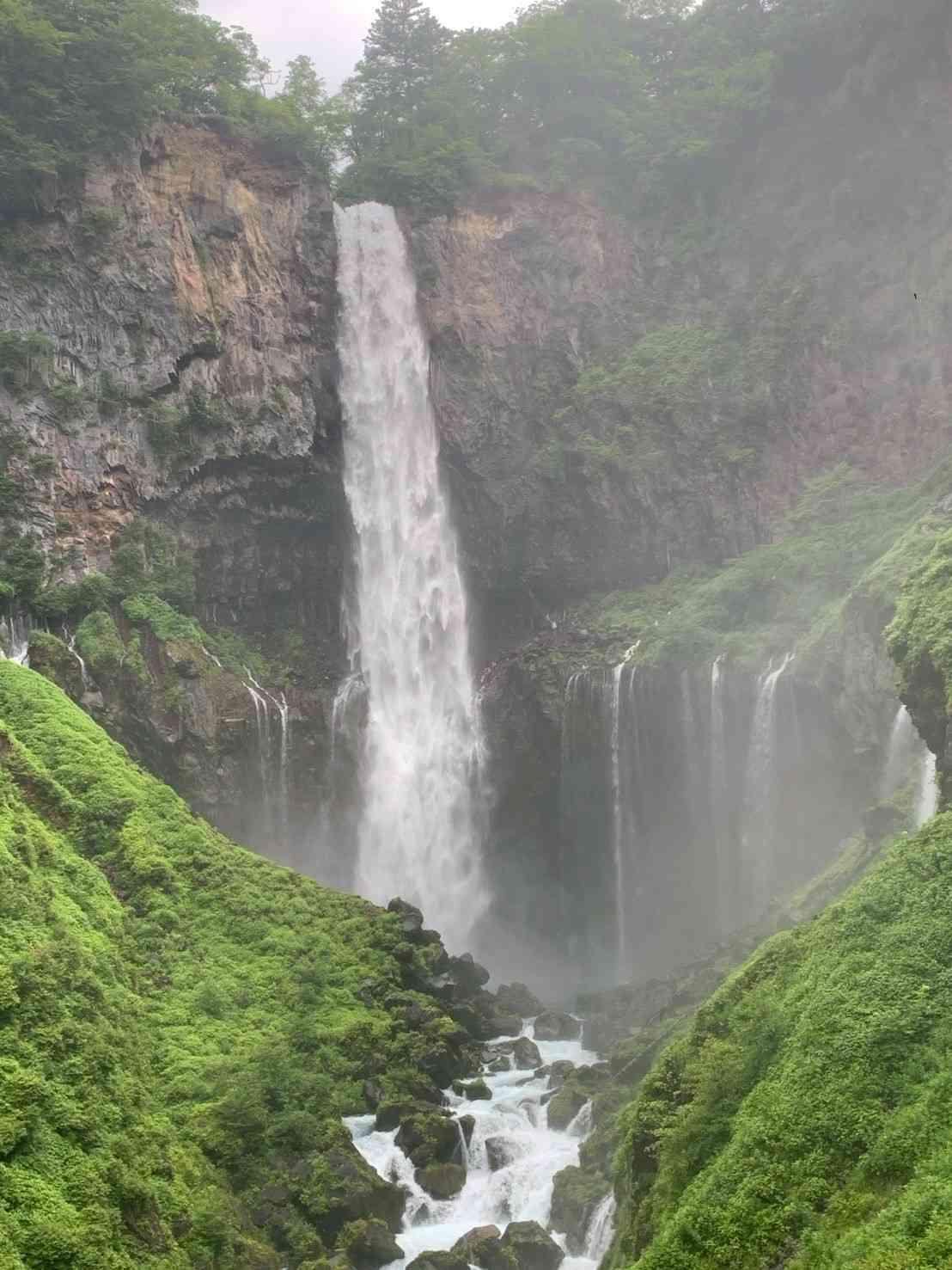 1751582488926